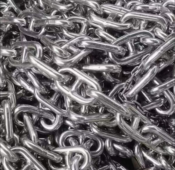 Chaînes d’Arrimage Lourd (Lashing Chains) Grade 70 / Grade 80 pour Transport Maritime