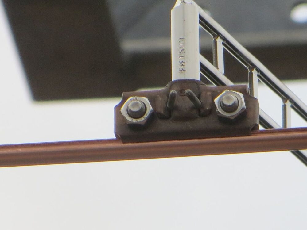 Serre-Câbles en Acier Inoxydable AISI 316 / A4 : Résistance à la Corrosion Marine Extrême